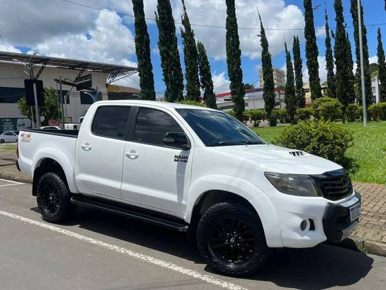 TOYOTA HILUX 3.0 SRV 4X4 CD 16V TURBO INTERCOOLER DIESEL 4P AUTOMÁTICO